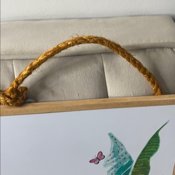 Wood with rope hanging tiger picture frame painting - Picture 2 of 4